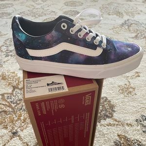Woman’s size 7 Galaxy VANS
